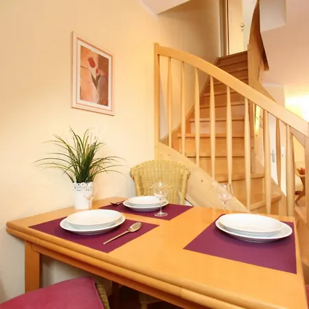 Appartement Am Park 12 *